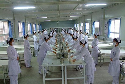 新疆維吾爾醫(yī)學(xué)專(zhuān)科學(xué)校2022年學(xué)費(fèi)、收費(fèi)多少