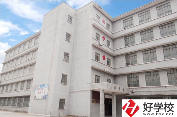 衡陽工業(yè)技工學校的辦學規(guī)模怎么樣？