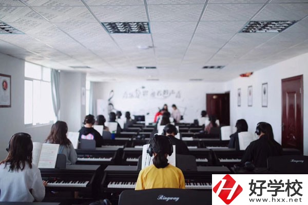 長(zhǎng)沙市現(xiàn)代商貿(mào)中等職業(yè)學(xué)校是民辦嗎？師資力量如何？