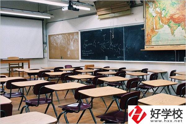 岳陽中專的環(huán)境怎么樣？可以從哪些方面判斷？
