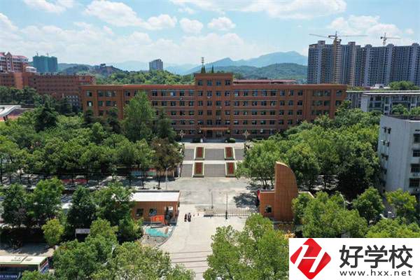 婁底哪些職校設(shè)有中職部？有什么招生專業(yè)？