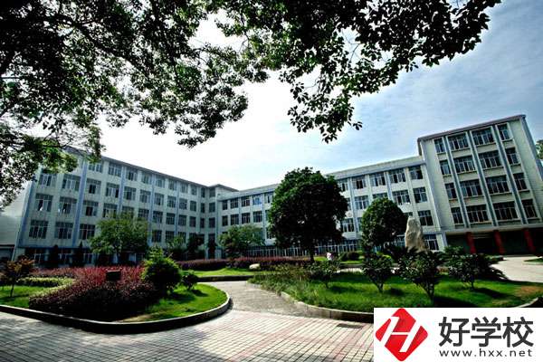 中南工業(yè)學校有什么辦學優(yōu)勢？值得報考嗎？