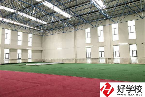 婁底環(huán)宇中等職業(yè)技術(shù)學(xué)校辦學(xué)如何？什么專業(yè)能升學(xué)？