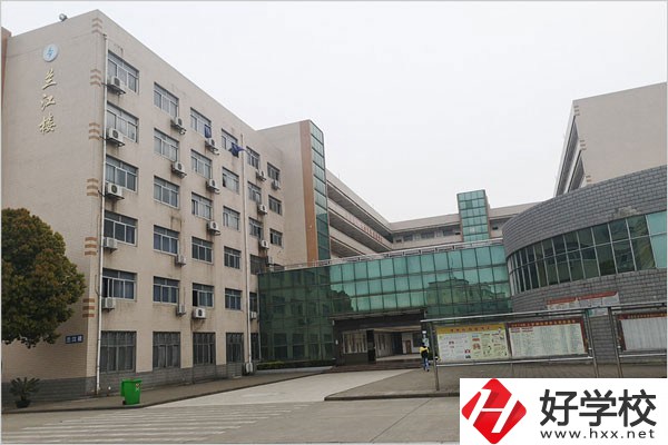 湖南省澧縣職業(yè)中專學校怎么樣？有哪些辦學特色？