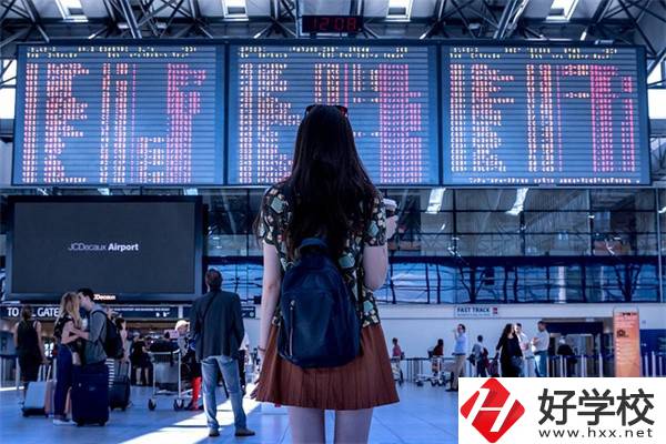 衡陽(yáng)空乘中專(zhuān)哪幾所比較好？有什么辦學(xué)特色？