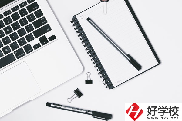 湖南省道縣師范學(xué)校有什么專業(yè)？值得讀嗎？