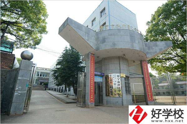 衡陽常寧市有幾所公辦中專？有什么辦學(xué)優(yōu)勢？