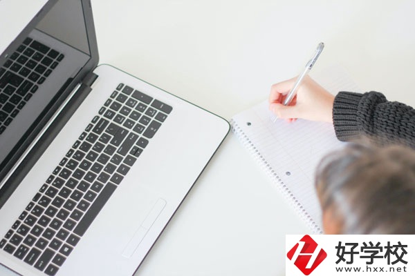 辰溪縣中等職業(yè)學(xué)校好不好？宿舍環(huán)境怎么樣？