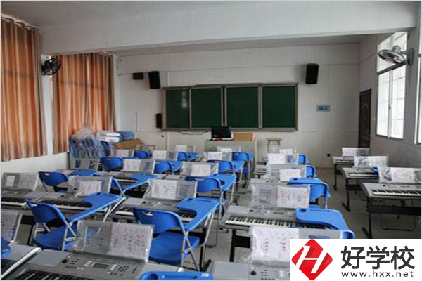 懷化的麻陽職中有什么專業(yè)？可以升學嗎？
