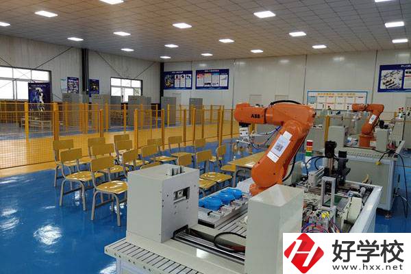 郴州市中大高科職業(yè)技術學校專業(yè)怎么樣？辦學方向如何？