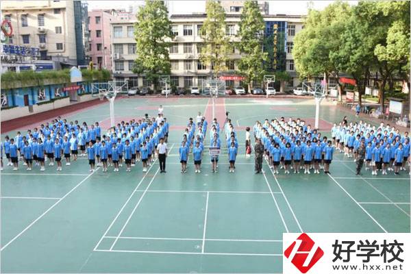 長沙財經學校有五年制大專班嗎？能選什么專業(yè)？