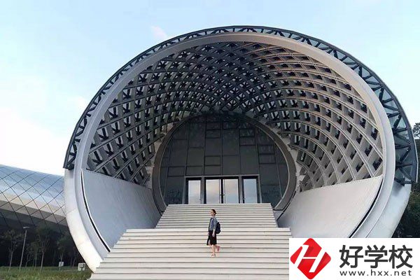益陽哪些公辦中專比較好？它們有哪些特色專業(yè)？ 