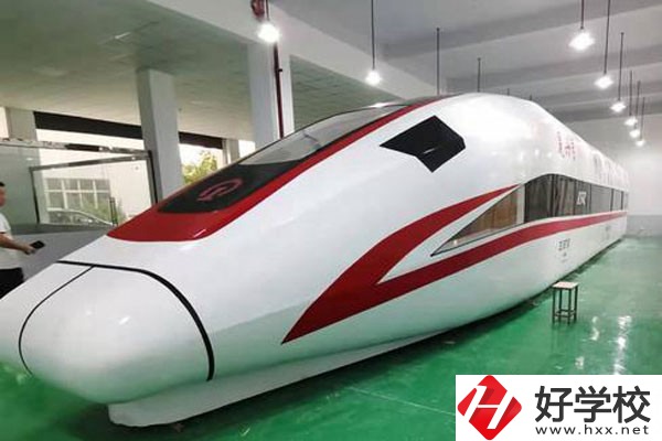 衡陽市湘藍(lán)職業(yè)學(xué)校實訓(xùn)室