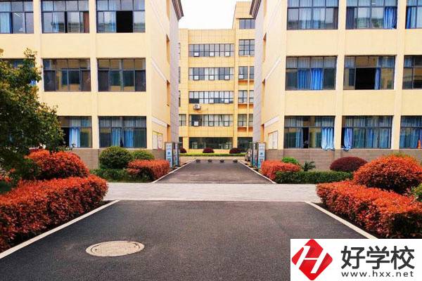 岳陽市平江縣最好的中職學(xué)校是哪一所？