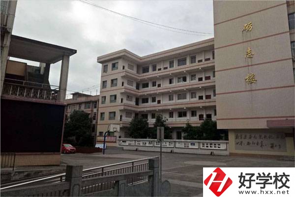 湘西民族女子中等職業(yè)學(xué)校怎么樣？