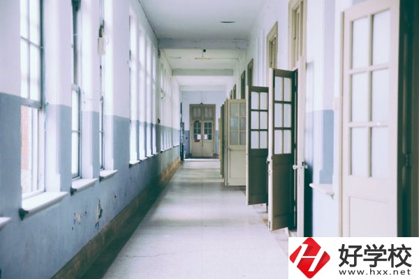 湖南婁底幼兒師范怎么樣？4個方面全方位介紹學(xué)校