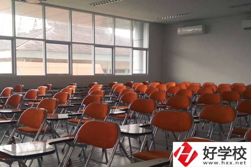 岳陽富岳科技職業(yè)學(xué)校怎么樣？環(huán)境如何？