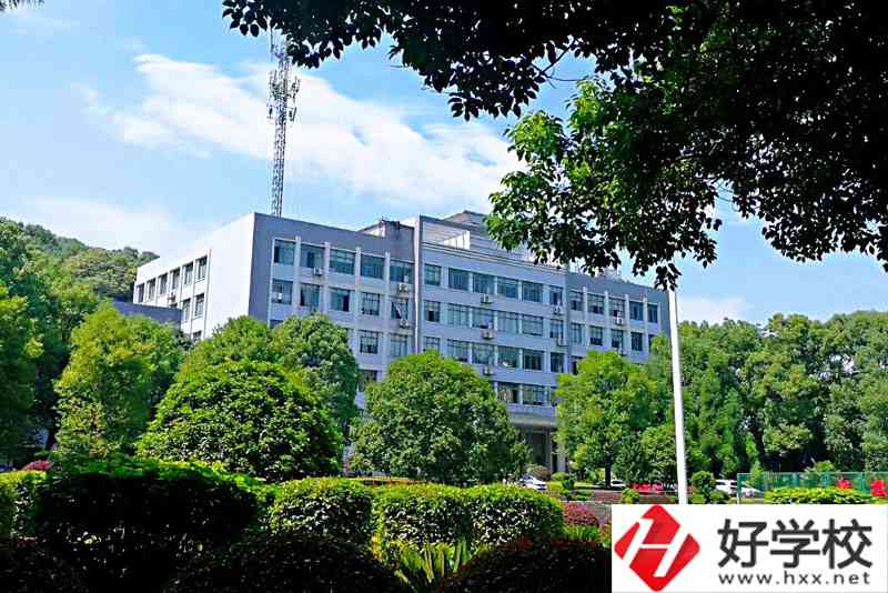邵陽(yáng)市機(jī)電職業(yè)技術(shù)學(xué)校怎么樣？適合就讀嗎？