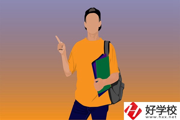 在湖南讀五年制大專好還是職高好？兩者有什么區(qū)別？