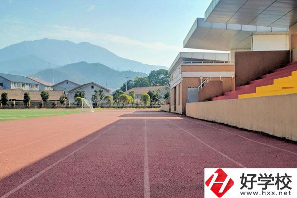 湖南省中南藝術(shù)學(xué)校怎么樣？怎么去？
