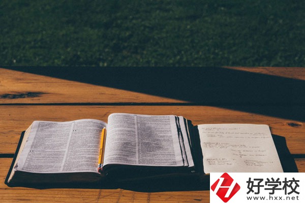 湖南省芷江師范學(xué)校有哪些專業(yè)？值得讀嗎？