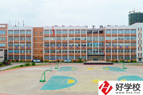 湖南健康學(xué)校招生要求有哪些？
