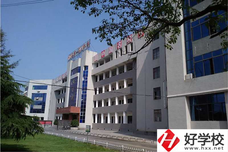 湘陰縣第一職業(yè)中等專業(yè)學(xué)校開設(shè)哪些專業(yè)？就業(yè)如何？