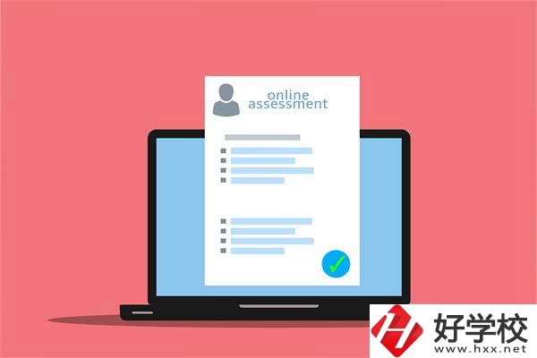 在湖南選職校要不要看招生簡(jiǎn)章？有什么內(nèi)容？