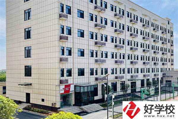 岳陽技校有哪些？學(xué)校開設(shè)了什么專業(yè)？