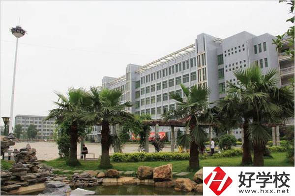 湘軍的“搖籃”是衡陽哪所技校？學(xué)校招收初中生嗎？