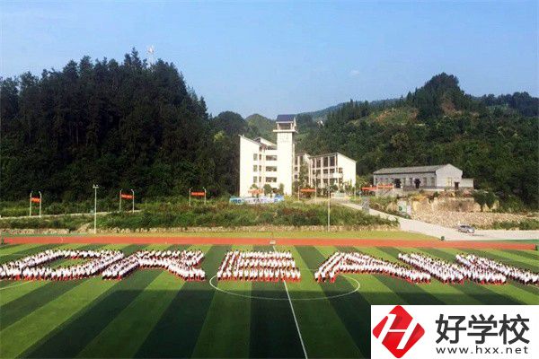 在張家界讀技?？梢钥即髮W(xué)嗎？有哪些技校推薦？