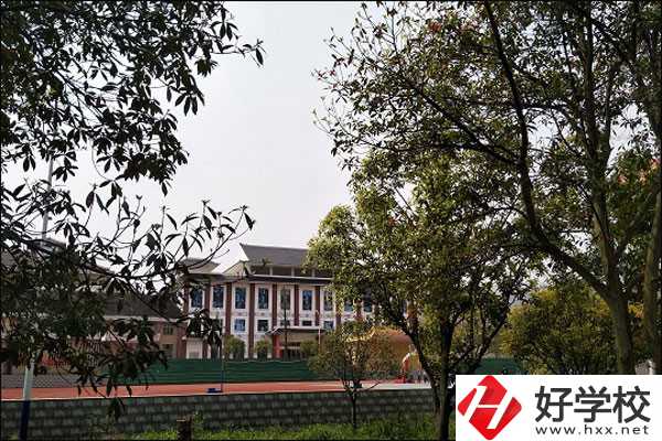 邵陽電商中專有哪些？管理如何？