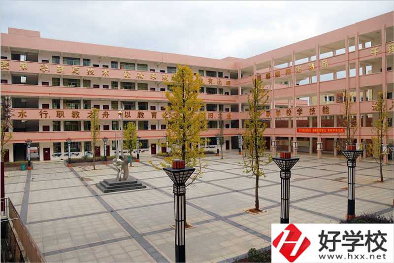祁陽縣職業(yè)中等專業(yè)學(xué)校師資情況如何？