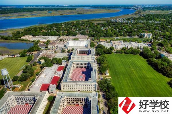 長沙的重點中專學校有哪些？學什么專業(yè)比較好？