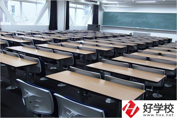 懷化有哪些公辦中專？可以學(xué)什么特色專業(yè)？
