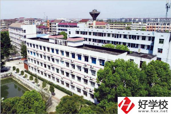 益陽市衛(wèi)生職業(yè)技術(shù)學校基礎(chǔ)設(shè)施怎么樣？位置在哪？