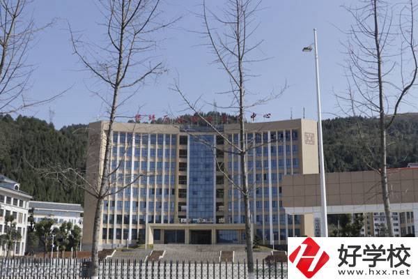 保靖縣中等職業(yè)技術(shù)學(xué)校怎么樣？就業(yè)前景好不好？
