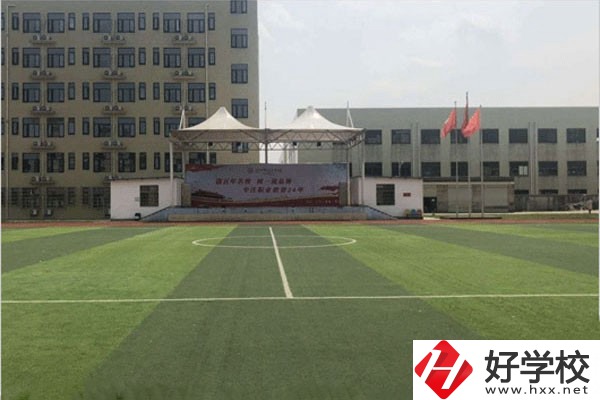 南縣創(chuàng)意職業(yè)技術(shù)學(xué)校有哪些辦學(xué)特色？值得選擇嗎？