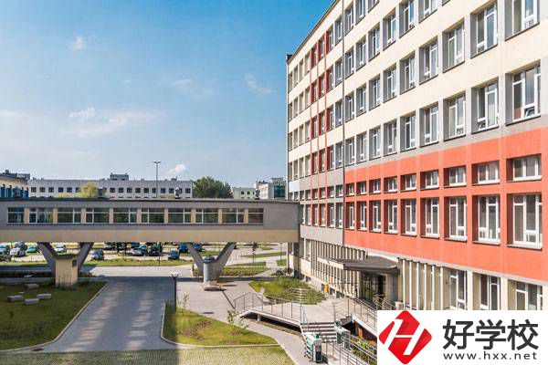 湘潭信息中等職業(yè)技術(shù)學(xué)校在哪里？辦學(xué)條件怎么樣？