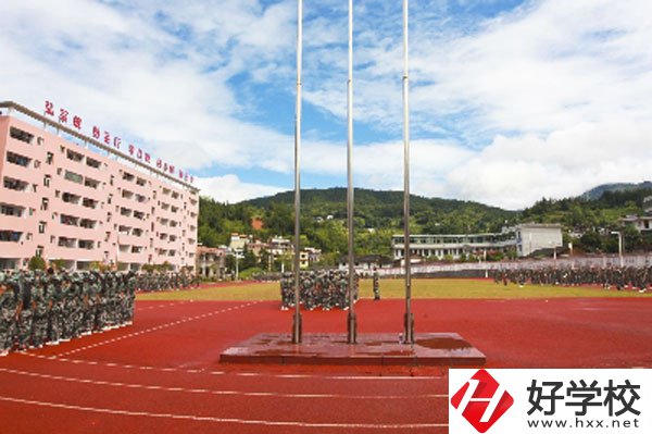 在桂東縣職業(yè)教育中心學(xué)計算機怎么樣？