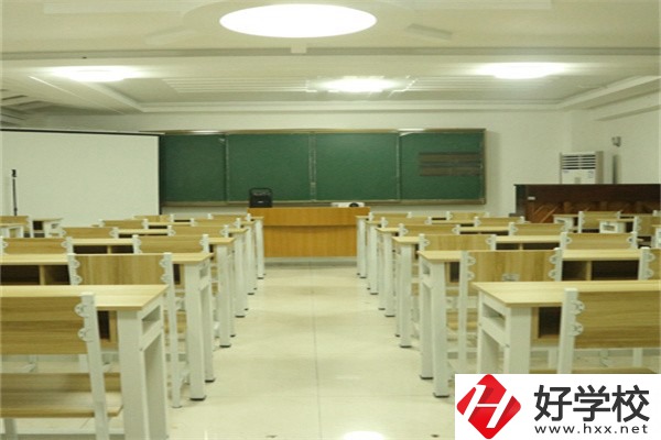 想學(xué)音樂可以考慮長(zhǎng)沙哪些職高？