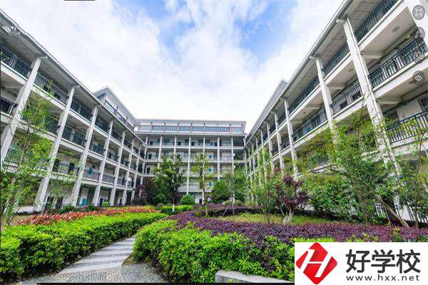 湘西有什么中專開設(shè)有“2+3”的專業(yè)？對(duì)口高職是哪所？