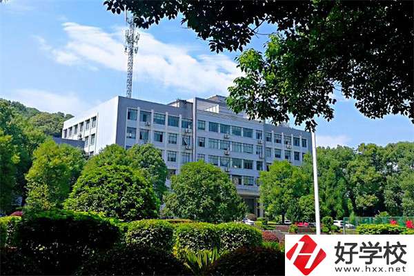 邵陽市機電職業(yè)技術學校怎么樣？有哪些辦學特色？