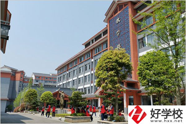 懷化精武職校是公辦學(xué)校嗎？教學(xué)質(zhì)量怎么樣？