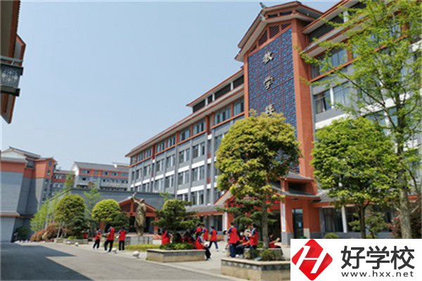 懷化體校有散打班嗎？學(xué)體育類專業(yè)怎么樣？