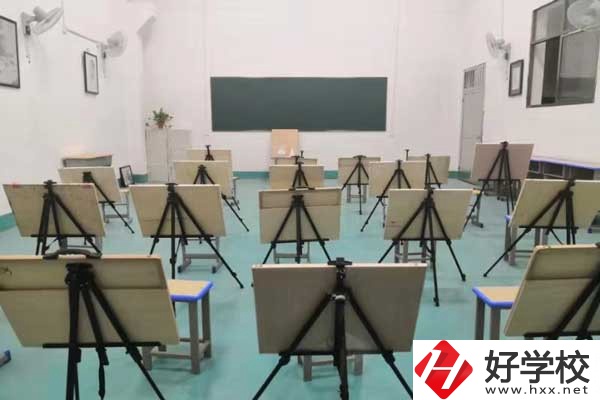 邵陽市鐵航職業(yè)技術學校有哪些優(yōu)勢，地址在哪？