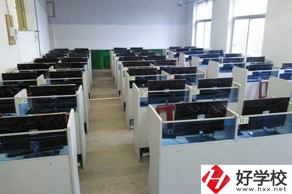 岳陽這3所民辦中職學(xué)校比較好，你中意哪一所？