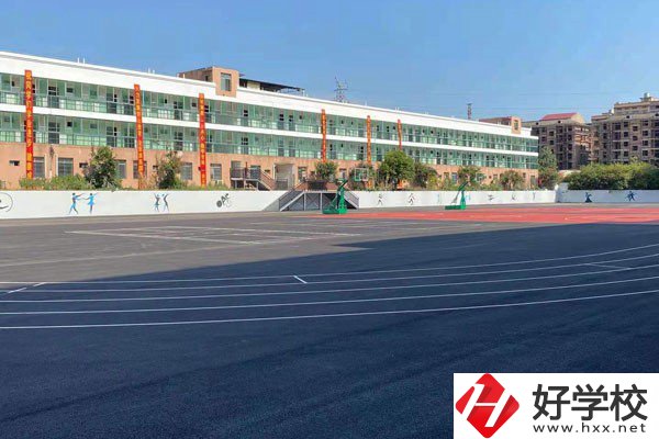 衡陽(yáng)藝術(shù)學(xué)校有哪幾所？如何收費(fèi)？