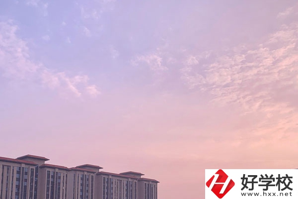 想在常德讀中專，有哪些比較好的學(xué)校推薦？
