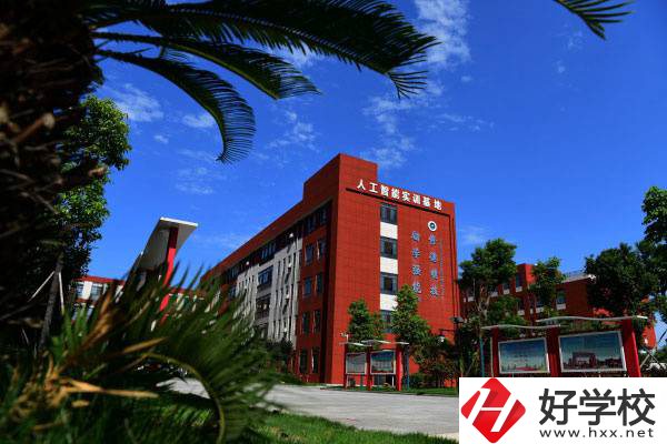 岳陽本科率高的中職學(xué)校有哪些？中職生升大學(xué)容易嗎？